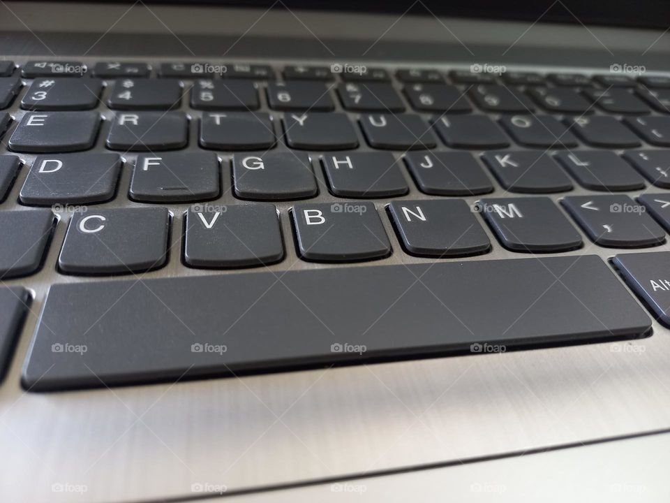 Computer keyboard space bar