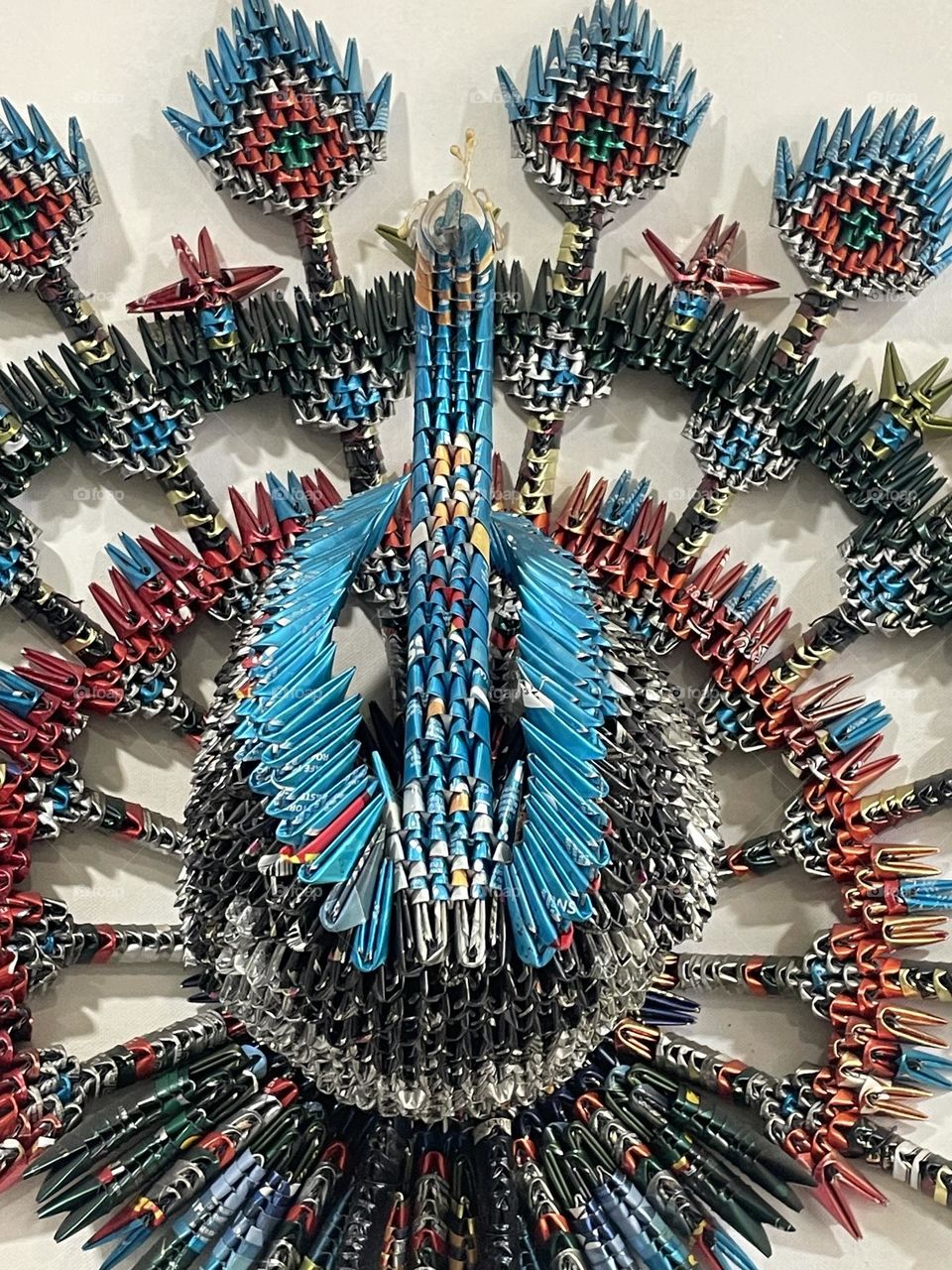 Arte reciclada com sacos de café.