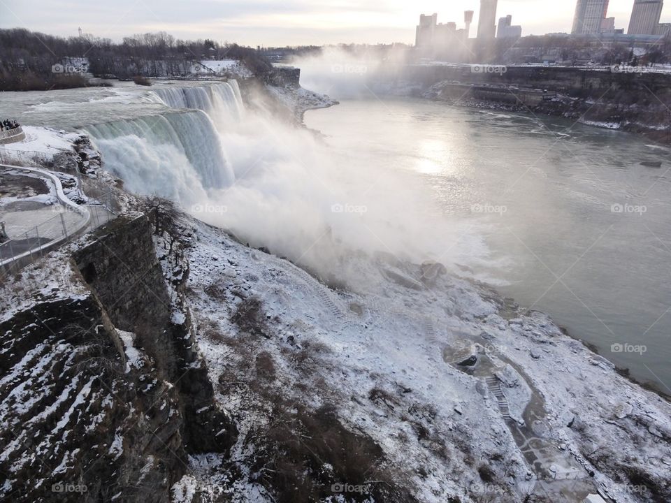 Niagara Falls in November 