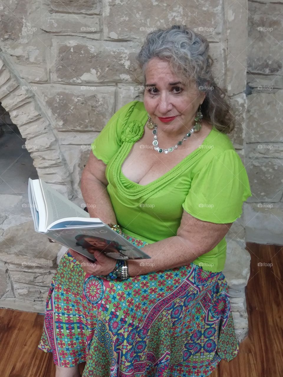 older lady reading, pretty woman,