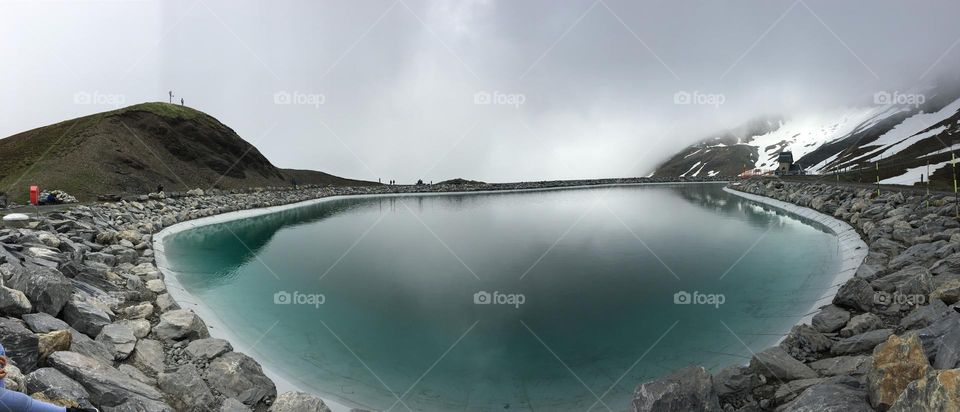 Glacial lake 
