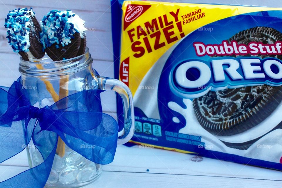 Oreo Double Stuff Cookie Lollipops 