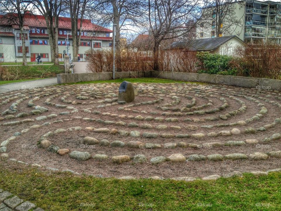 Stone labyrint