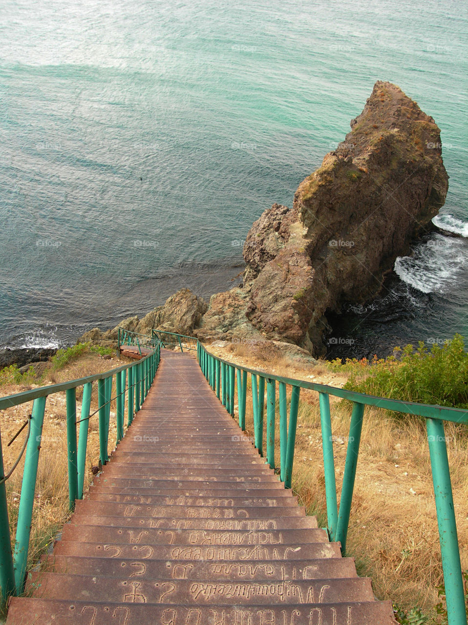 Steps, descent, staircase