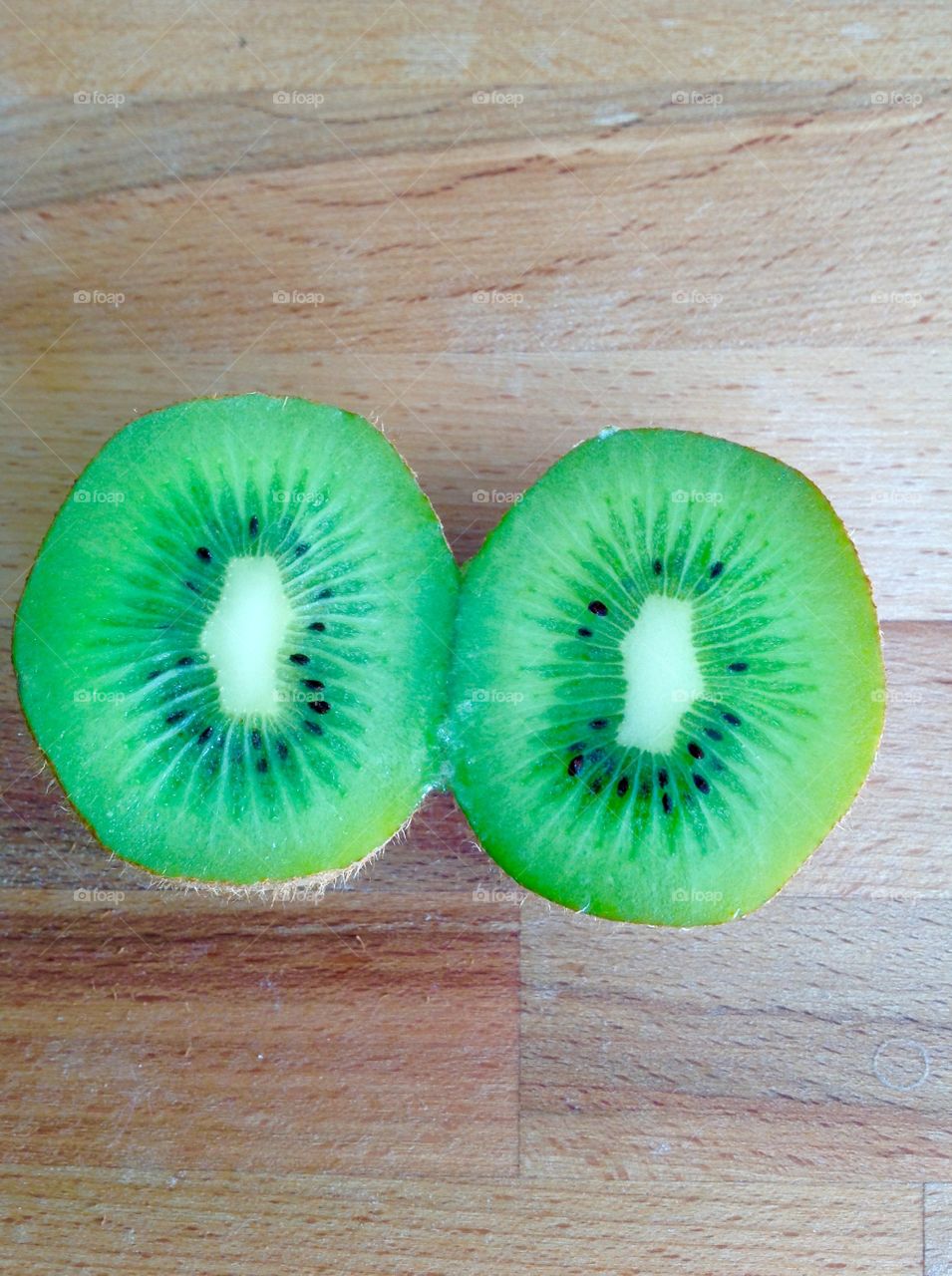 Green delicious Kiwi 