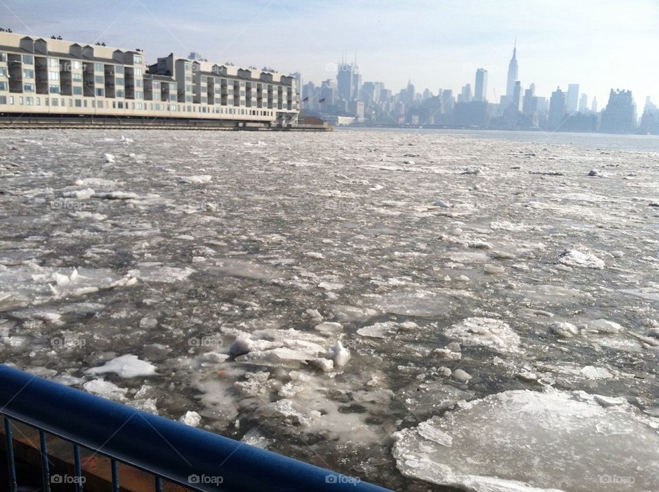 Ice Hudson River 