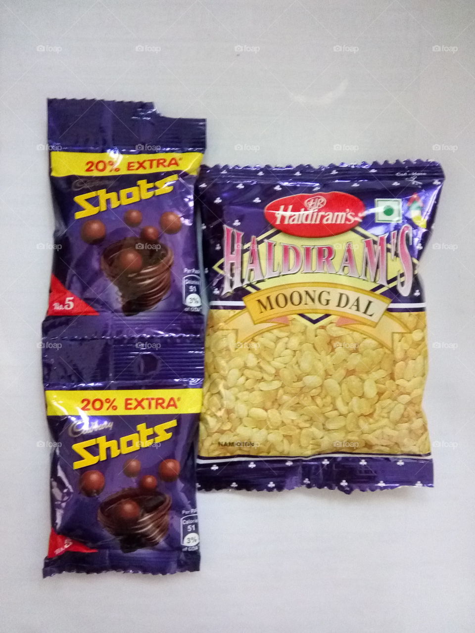 snacks and chocolate- eat healthy live healthy