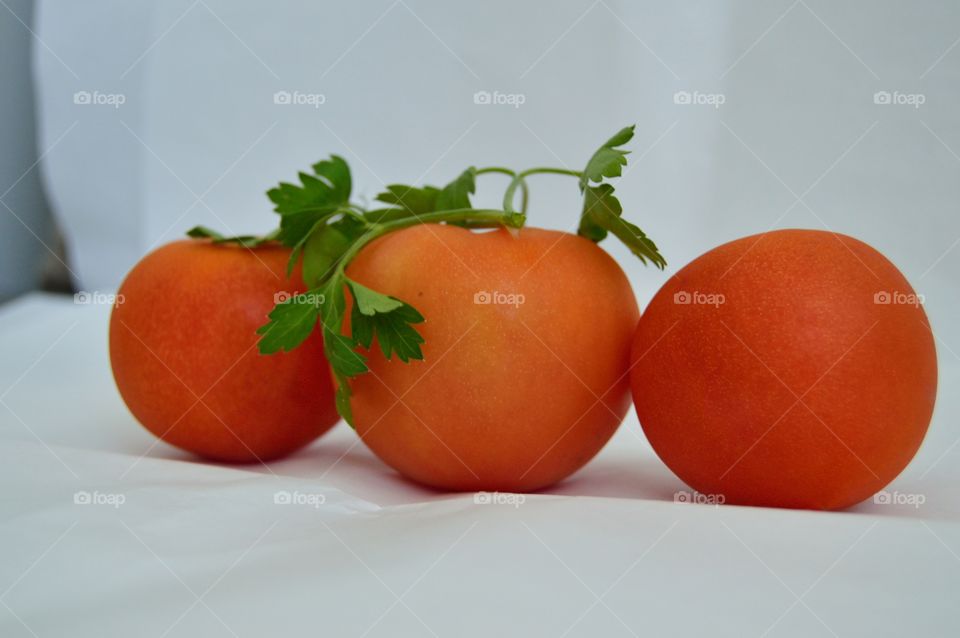 Fresh greens are a frequent guest on the table of people who monitor their health. The most tender, juicy and delicious greens are traditionally leafy parsley. It has beautiful leaves that emit a delicious spicy aroma.