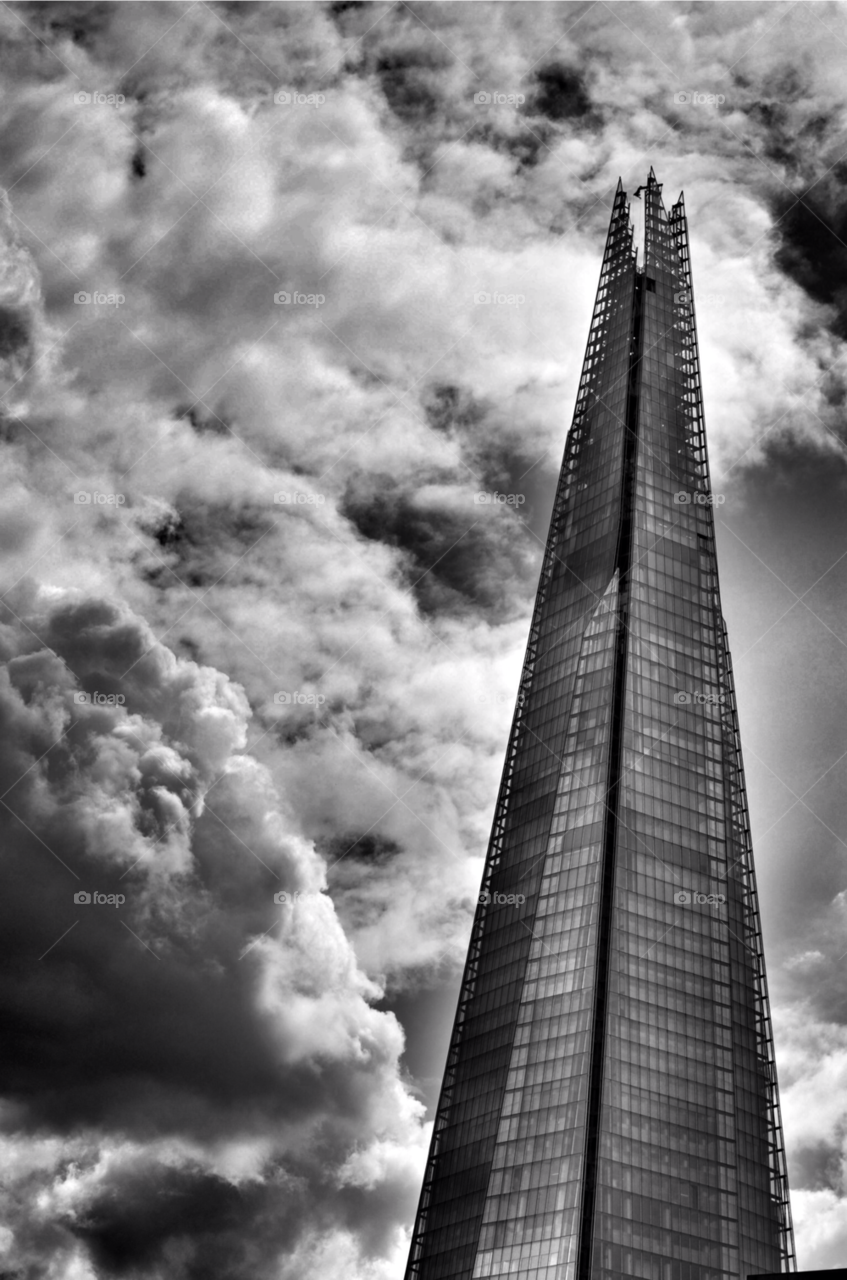 sky london cloud tall by hoggers