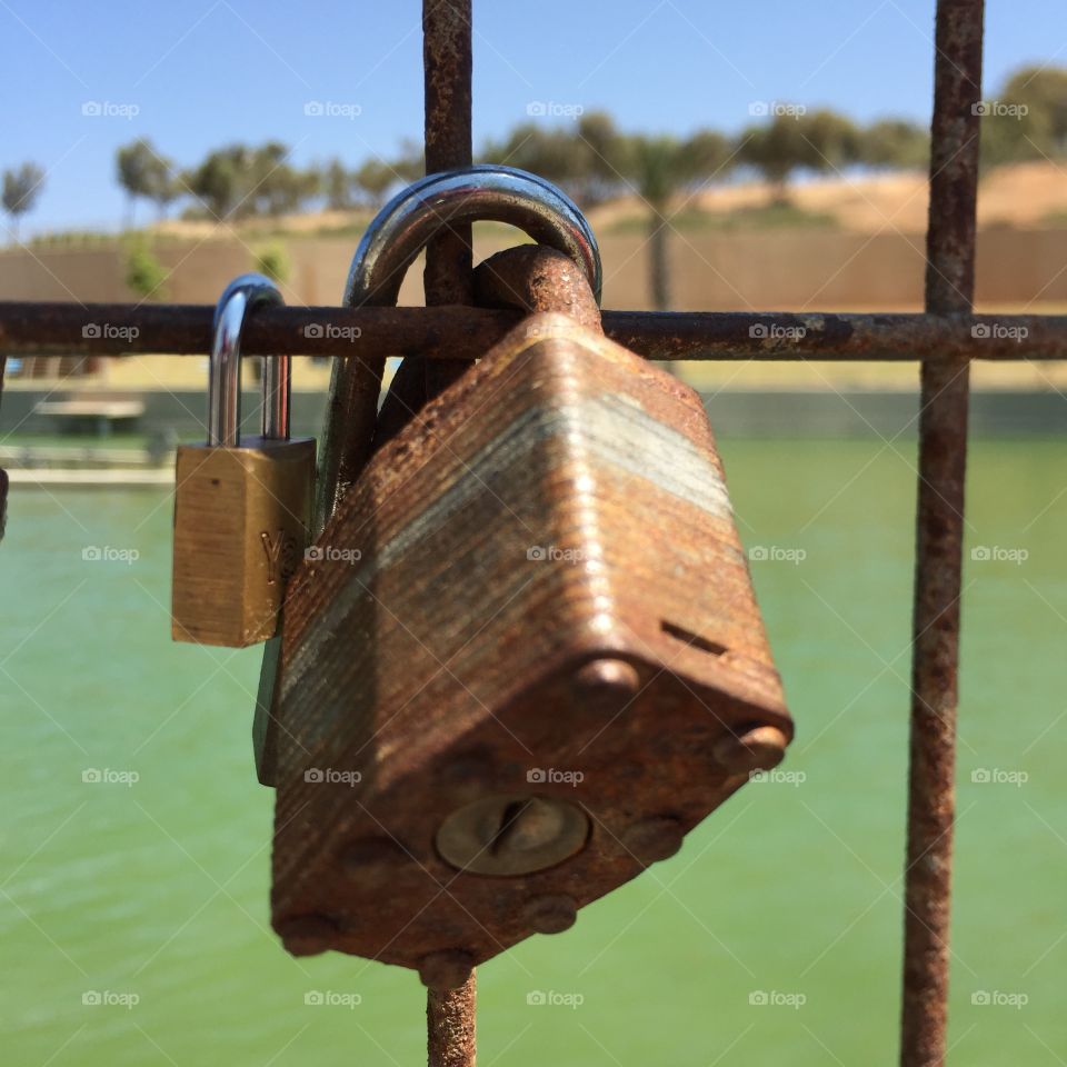 Rust lock 