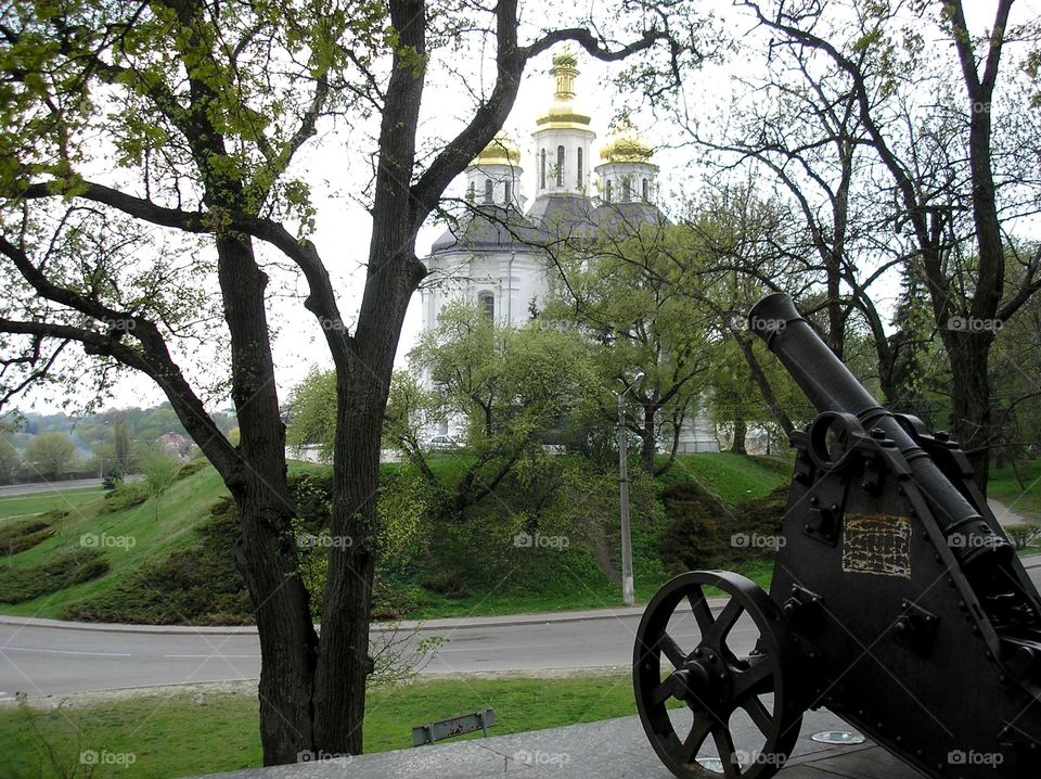 Orthodox Church and main gun