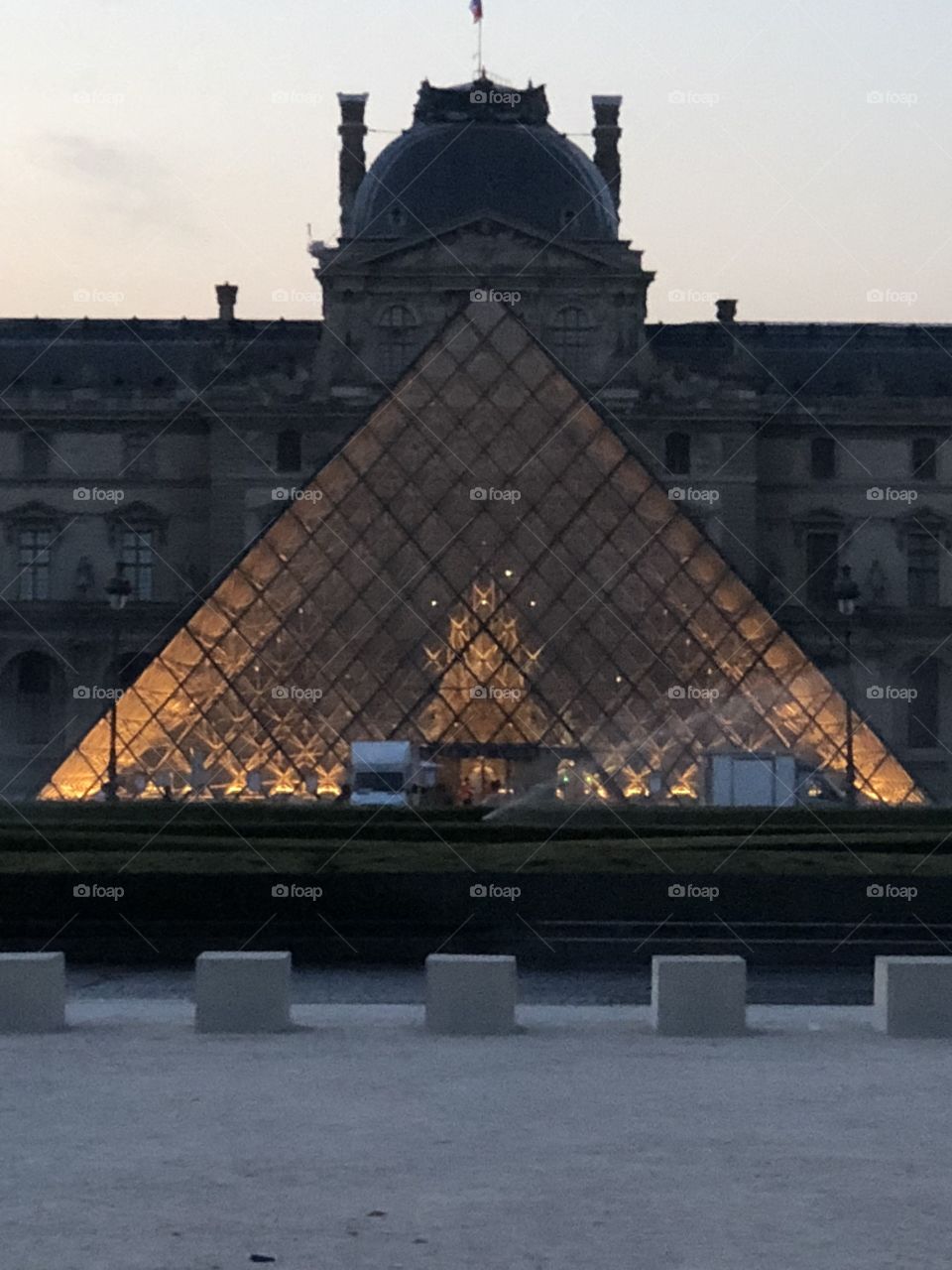 Pyramid louvres paris early on the morning