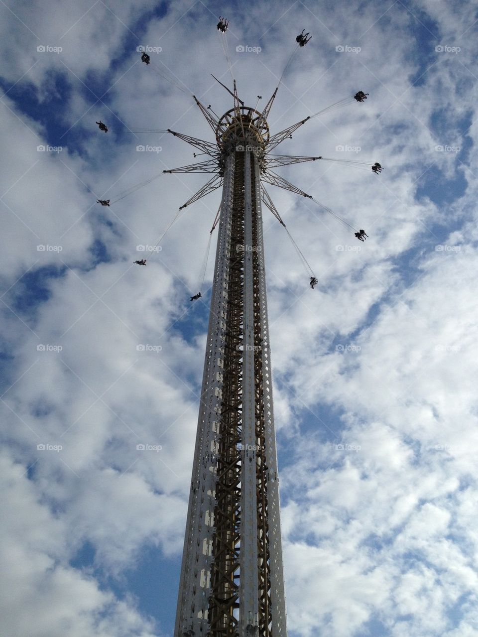 sweden stockholm himmel gröna lund by a.bondesson