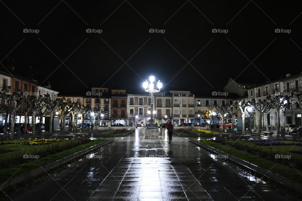 Día de lluvia, plaza de Cervantes, Alcalá de henares, Madrid, España - Rainy Day, Plaza de Cervantes, Alcalá de Henares, Madrid, Spain