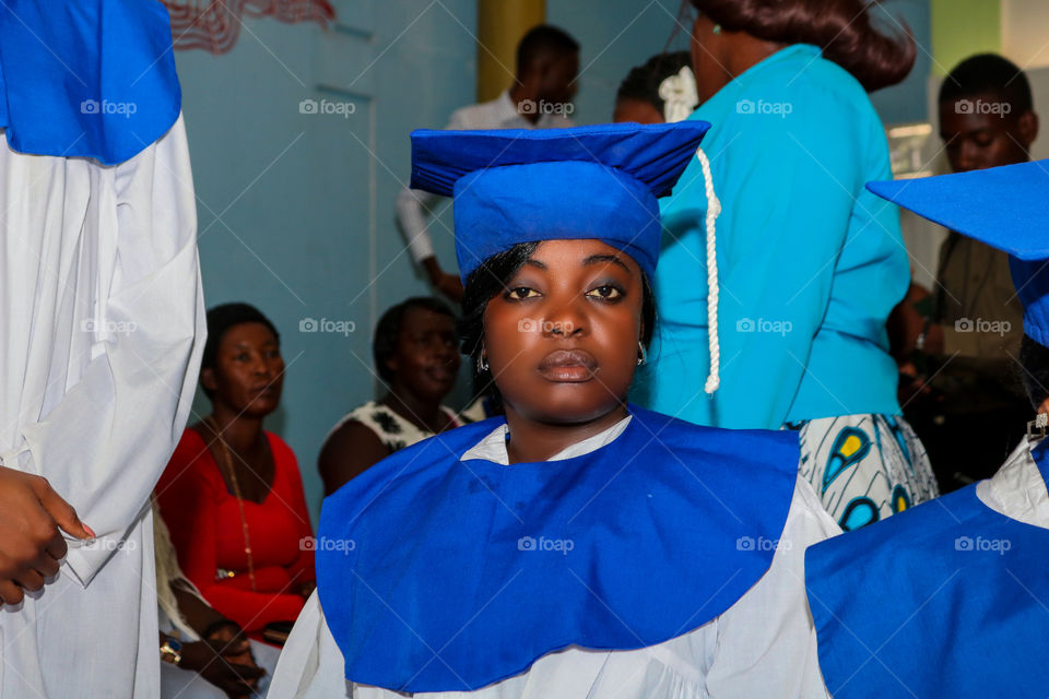 🇭🇹🇭🇹🇭🇹 Haitian_graduation_woman_student_diploma_academy_color_blue_whrite_portrait_dream_