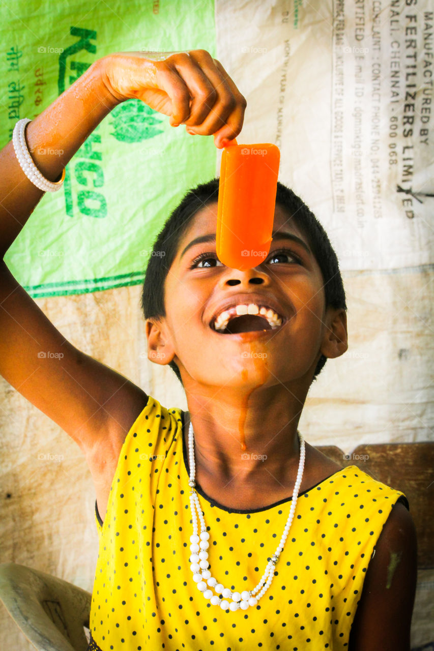 A story of girl who was awaited to eat ice #beatheat #summer