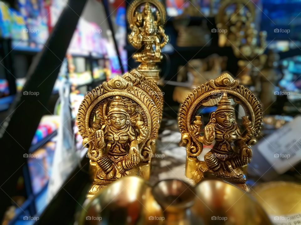 little statue of god