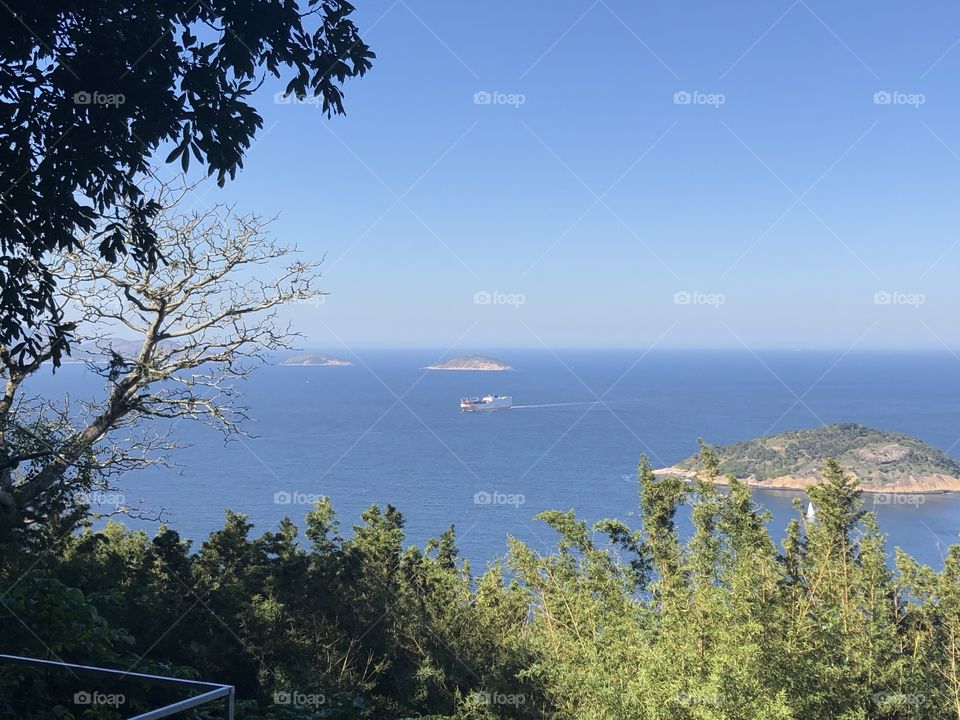 trekking in Camboinhas 