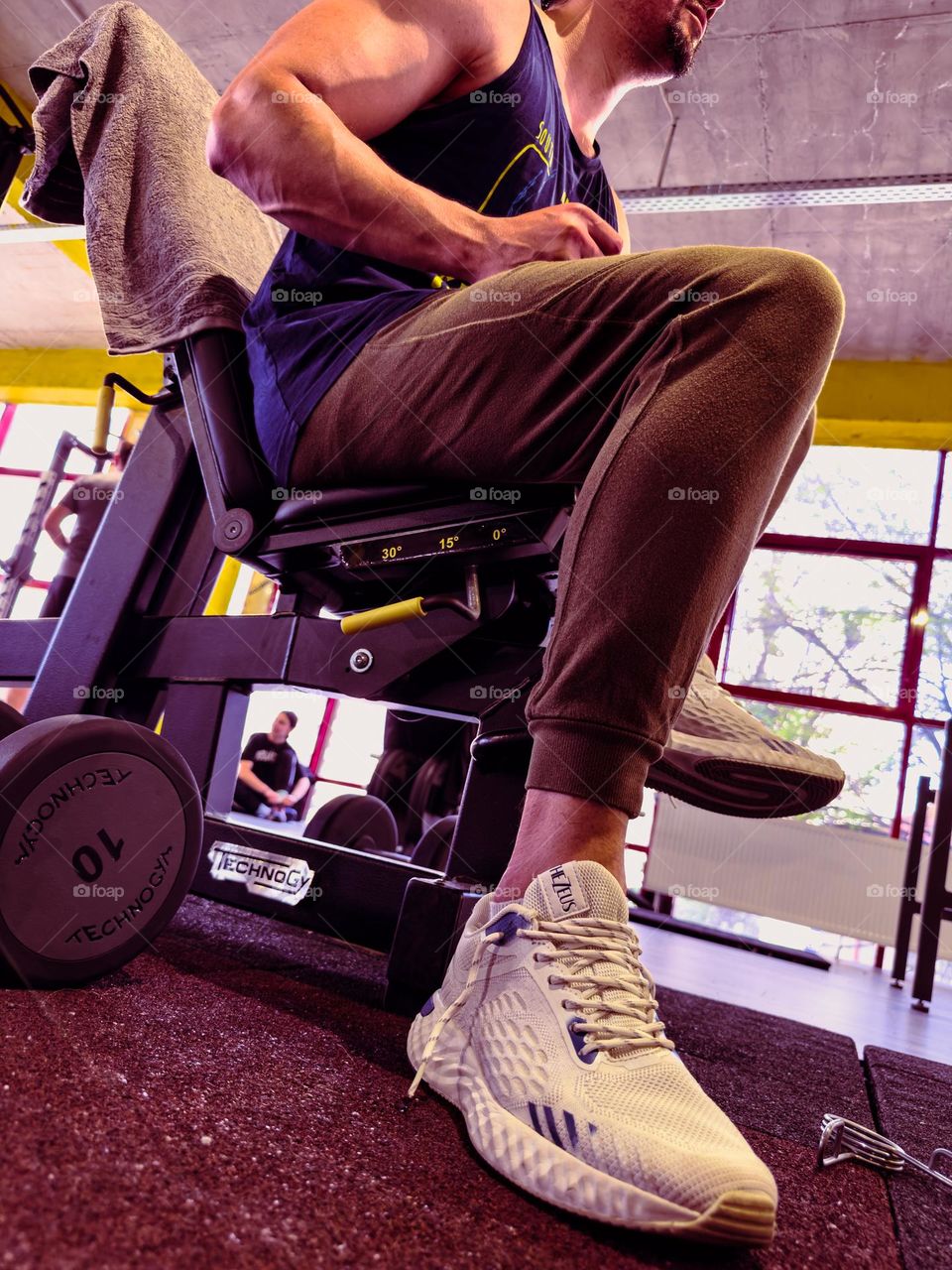 Relaxing between workouts 