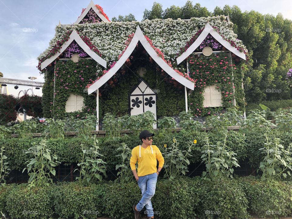 Dubai Miracle Garden and Me 