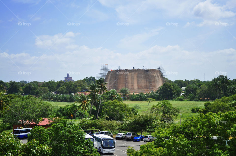 Abayagiri seya and Sadahiru seya in the distance from Isurumuni