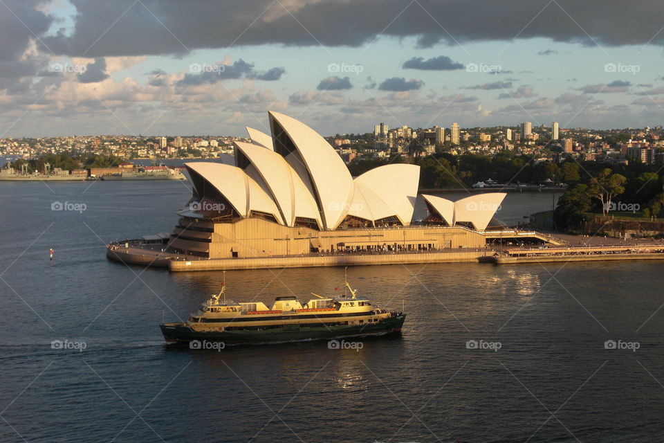 Sydney opera & Sunset . Sydney Opera