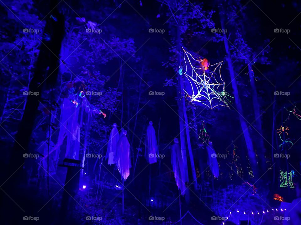 Ghosts Halloween decor