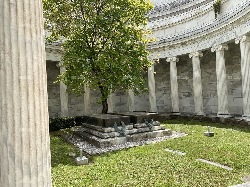 Ohio President Warren G. Harding’s final resting place.