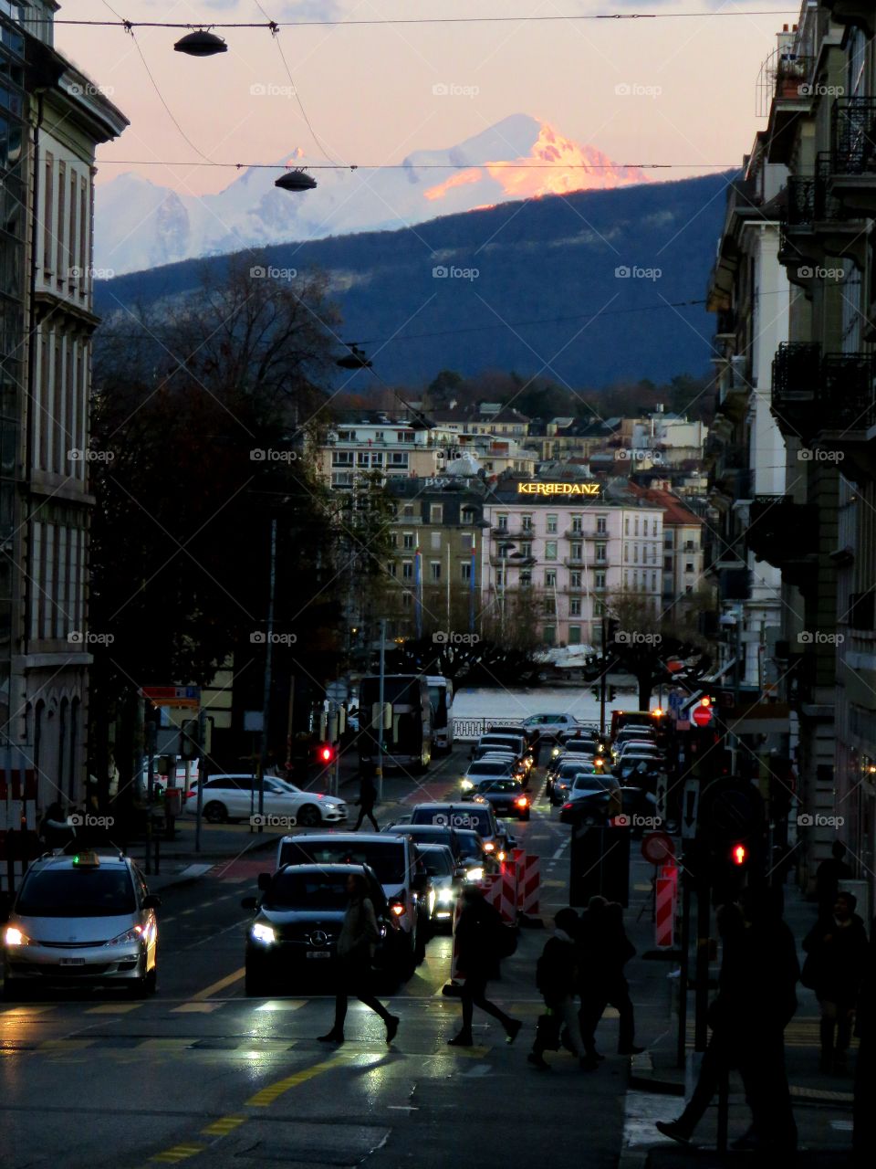 Night scene in Geneva