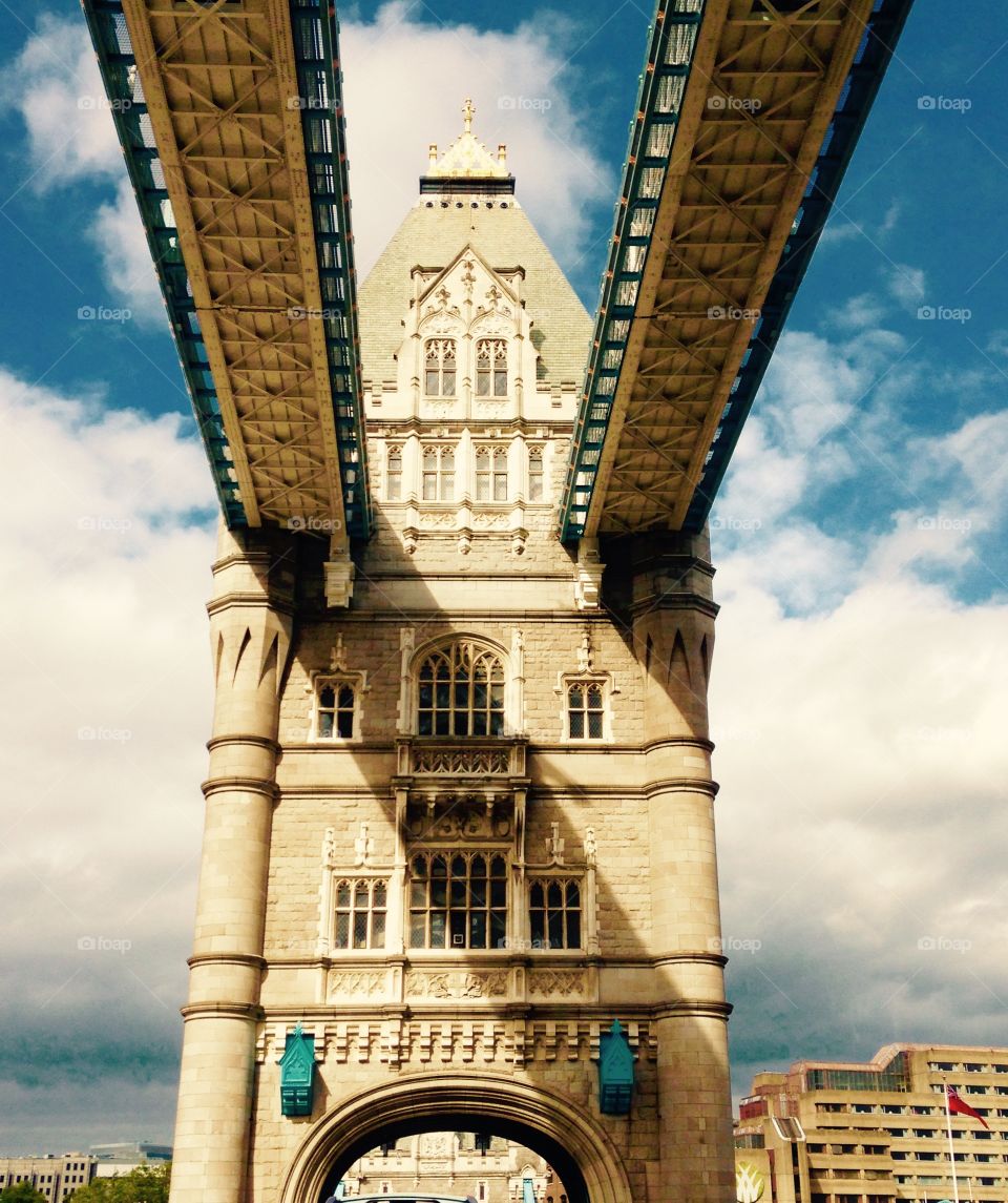 Tower bridge 