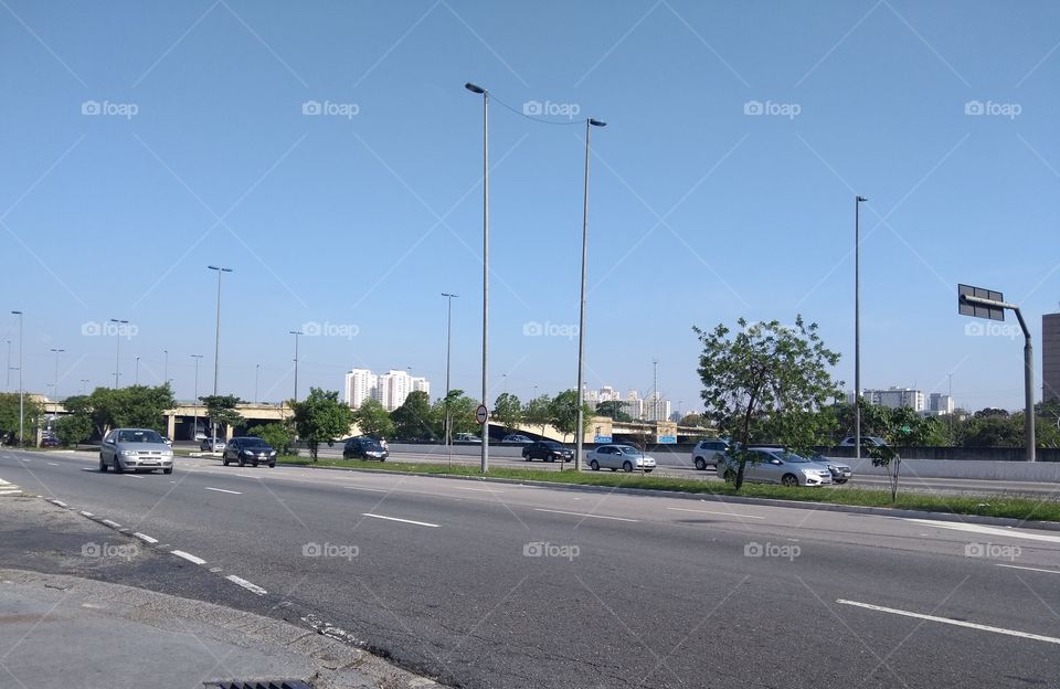 Via expressa Marginal Tietê em São Paulo, Brasil - Highway at Sao Paulo, Brazil