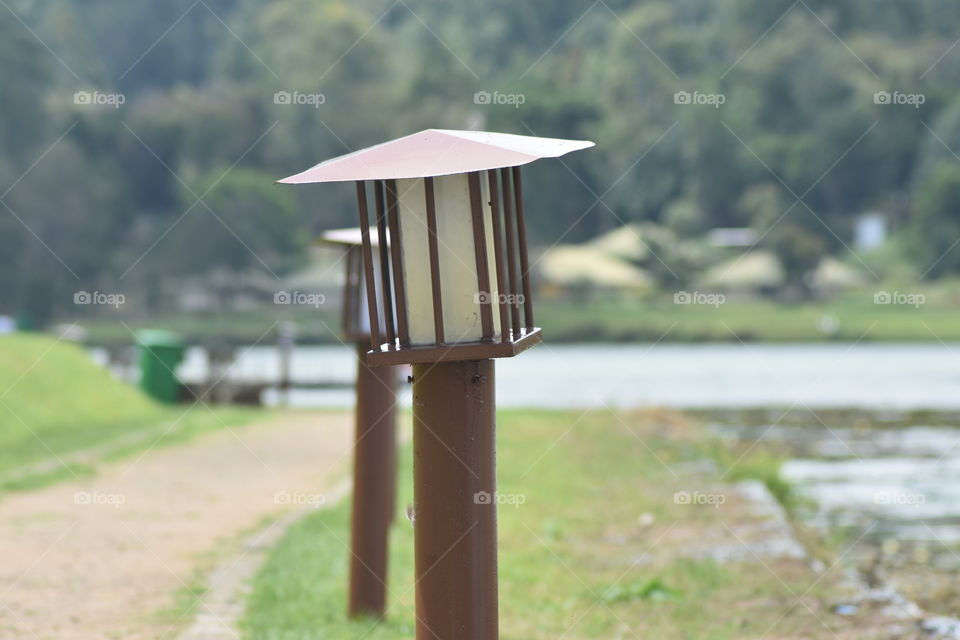 3 feet Lamp post 💡