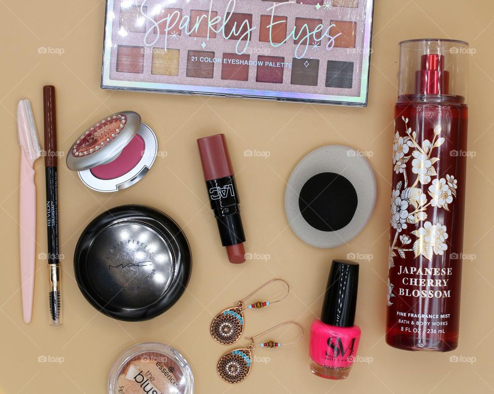 flatlay beauty product set