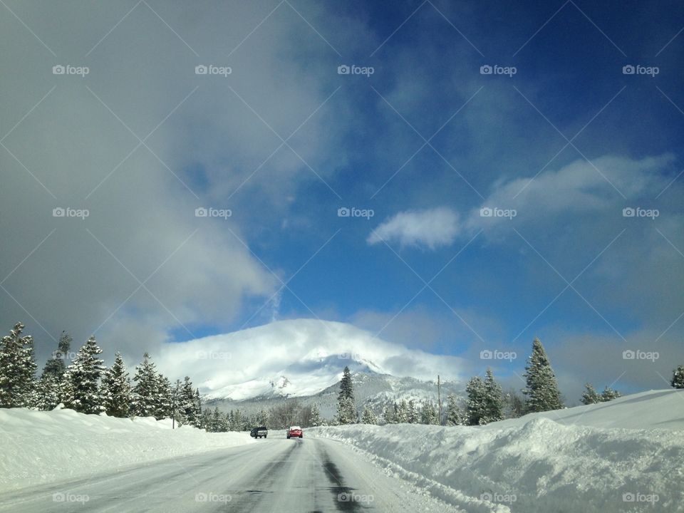 Drive up to Mt. Shasta | Northern California