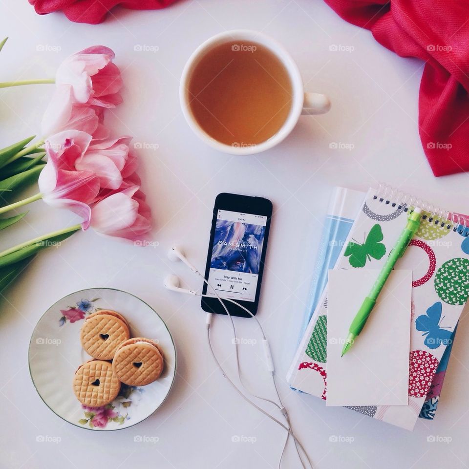 IPhone on the table with cool cookies 