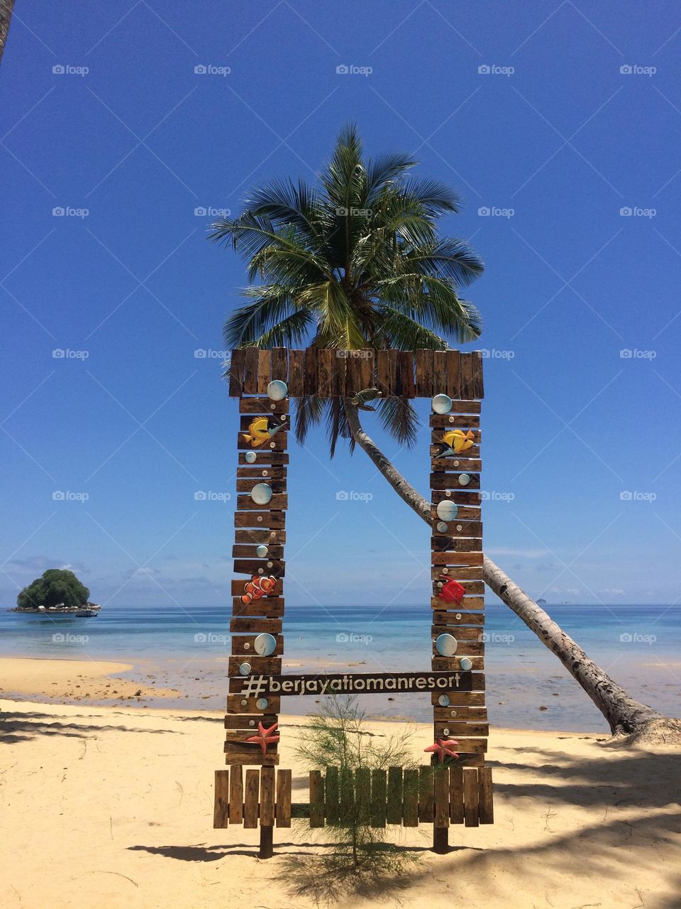 Relaxing summer vacation vibes on Tioman Island. 