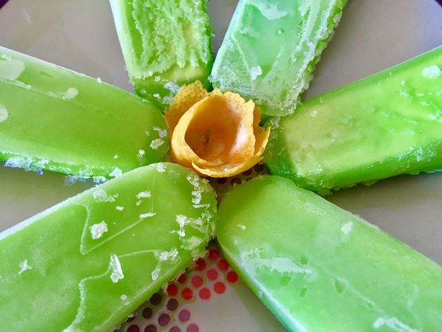 Green color of hope 