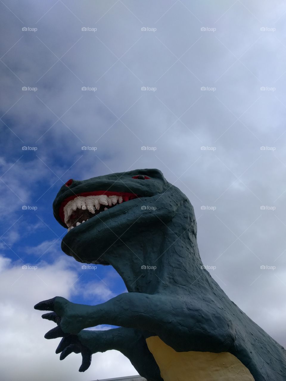 Dinosaur Statue at Grand Canyon Caverns