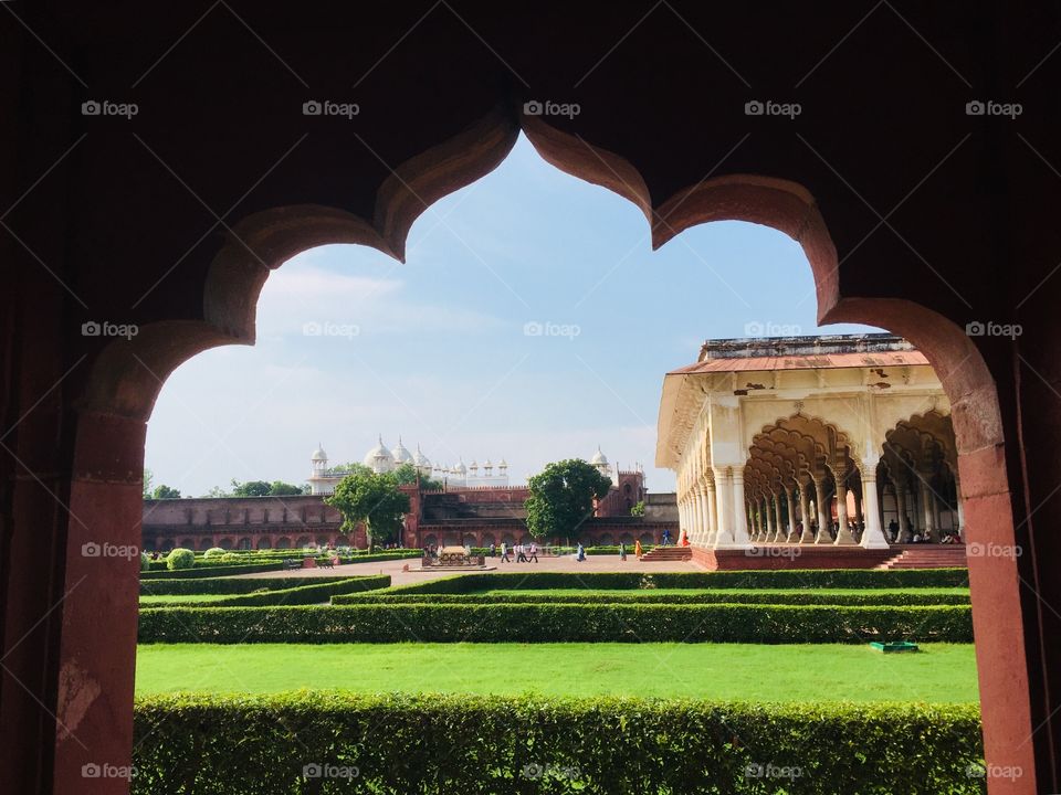 Agra Fort, also known as red fort in Agra, India. It’s one of the places to visit in Agra apart from Taj Mahal. The whole monument is made of rock solid red stone and exhibits historical beauty in its each block. 