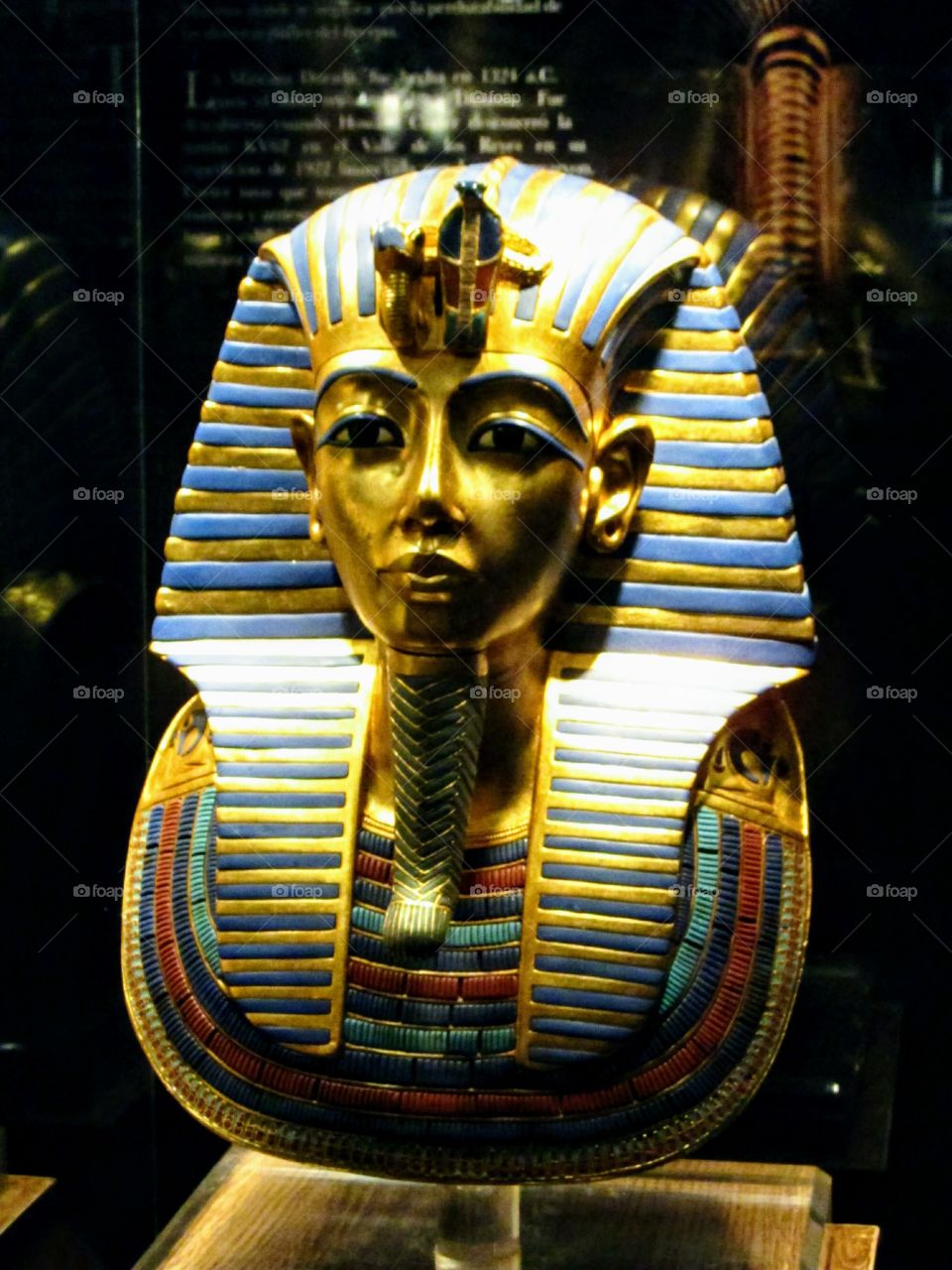 Tutankamon's mask