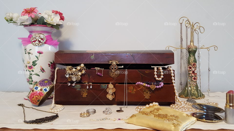 jewelry box