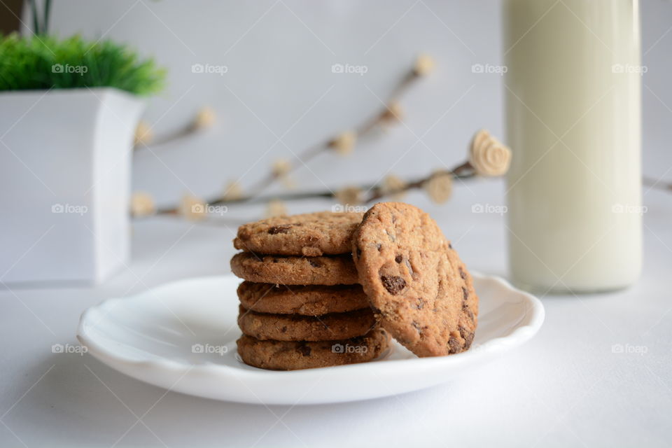 Chocolate cookies
choco chip cookies freshly baked