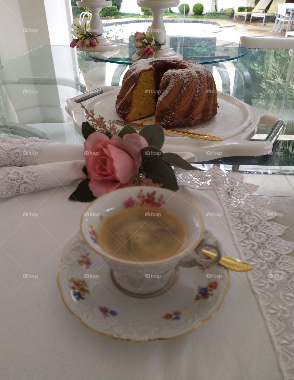 A special and lovely cup of coffee with a delicious cake