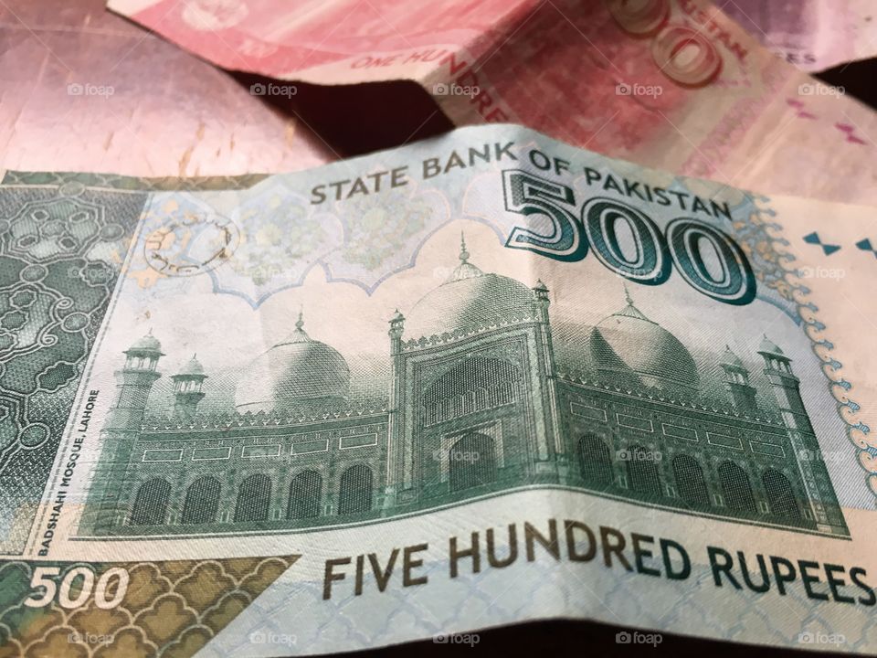 Money money money (pakistani rupee)