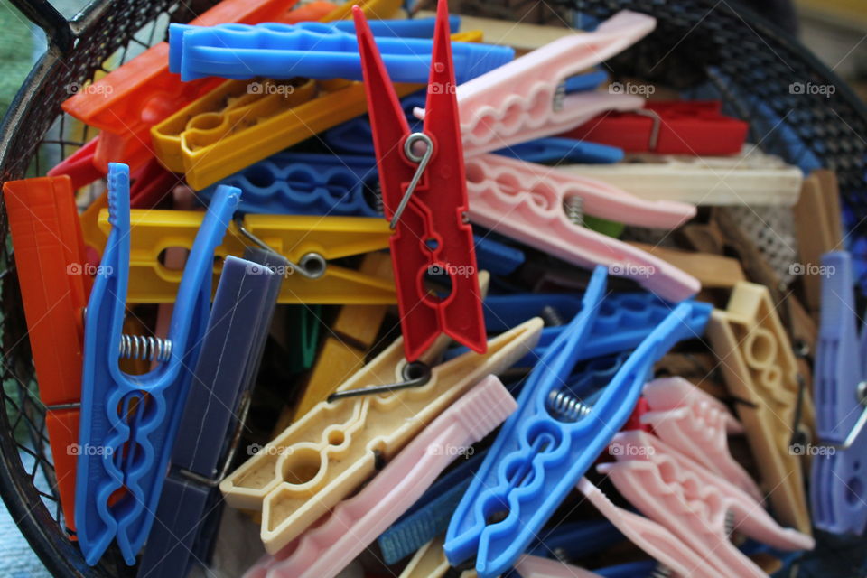 Colourful wash pegs