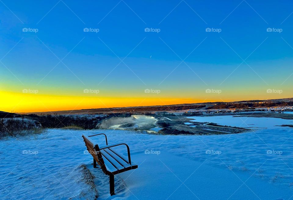 BEAUTIFUL BENCH WINTER VIEW