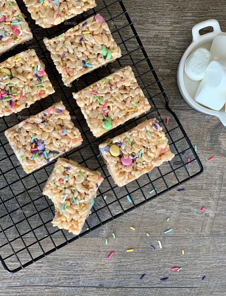 Rice Krispie Treats flatlay 