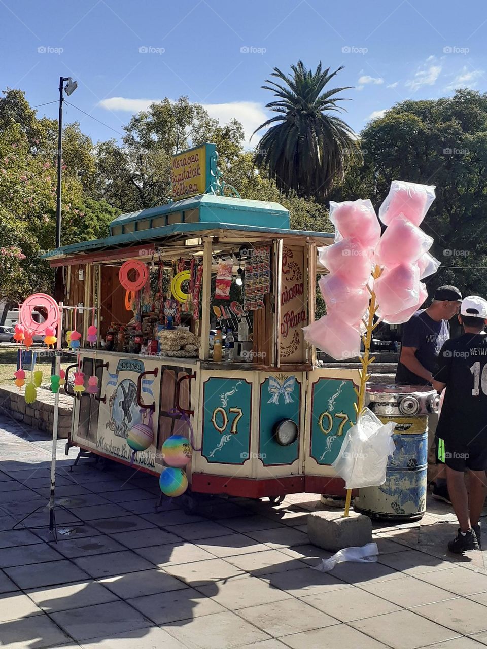 ventas en kiosco histórico de la ciudad