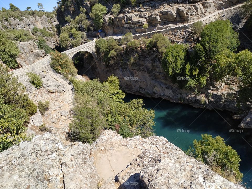 The river in the canyon
