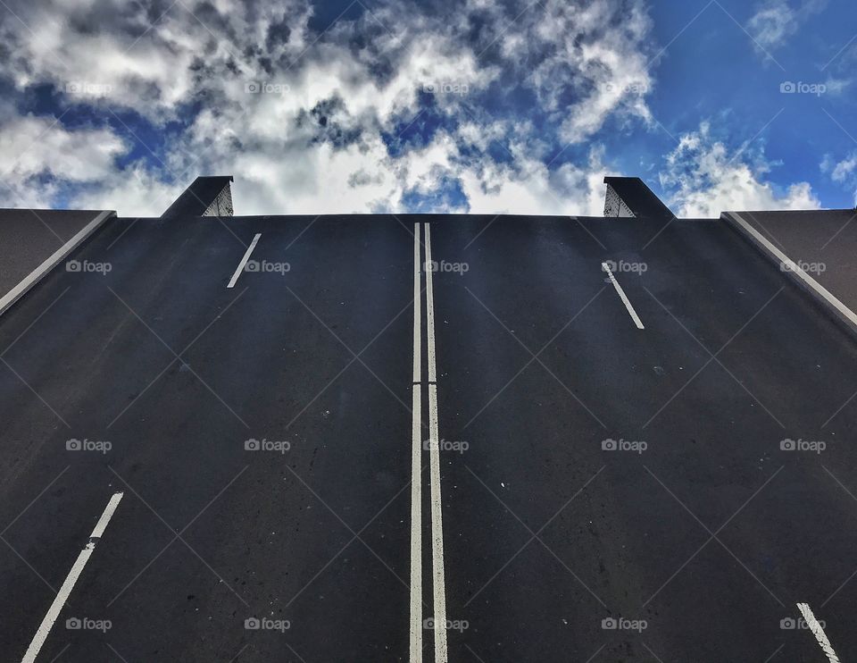 Highway to heaven - the bridge is up on a warm afternoon. I jumped the road, even though a lot of people were starring.... i don’t care.